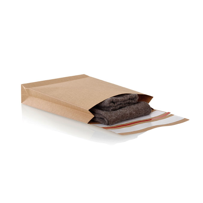 Muestras de sobres de papel kraft para envío